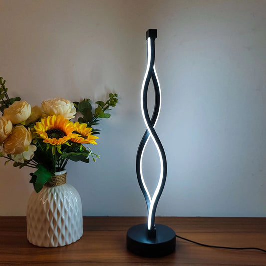 3-Color Dimming Aluminum LED Table Lamp