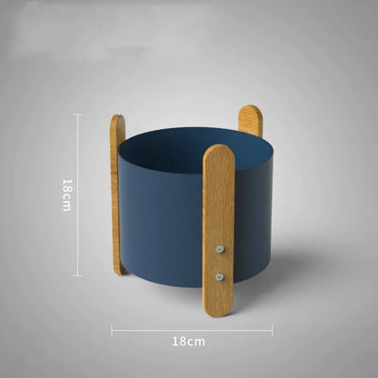 Nordic Iron Planter with Minimalist Design